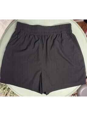 Enlighten Women’s Black Athletic Running Shorts Medium Zip Pocket Lightweight